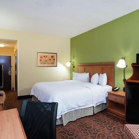 Hampton Inn Bardstown Exteriör bild