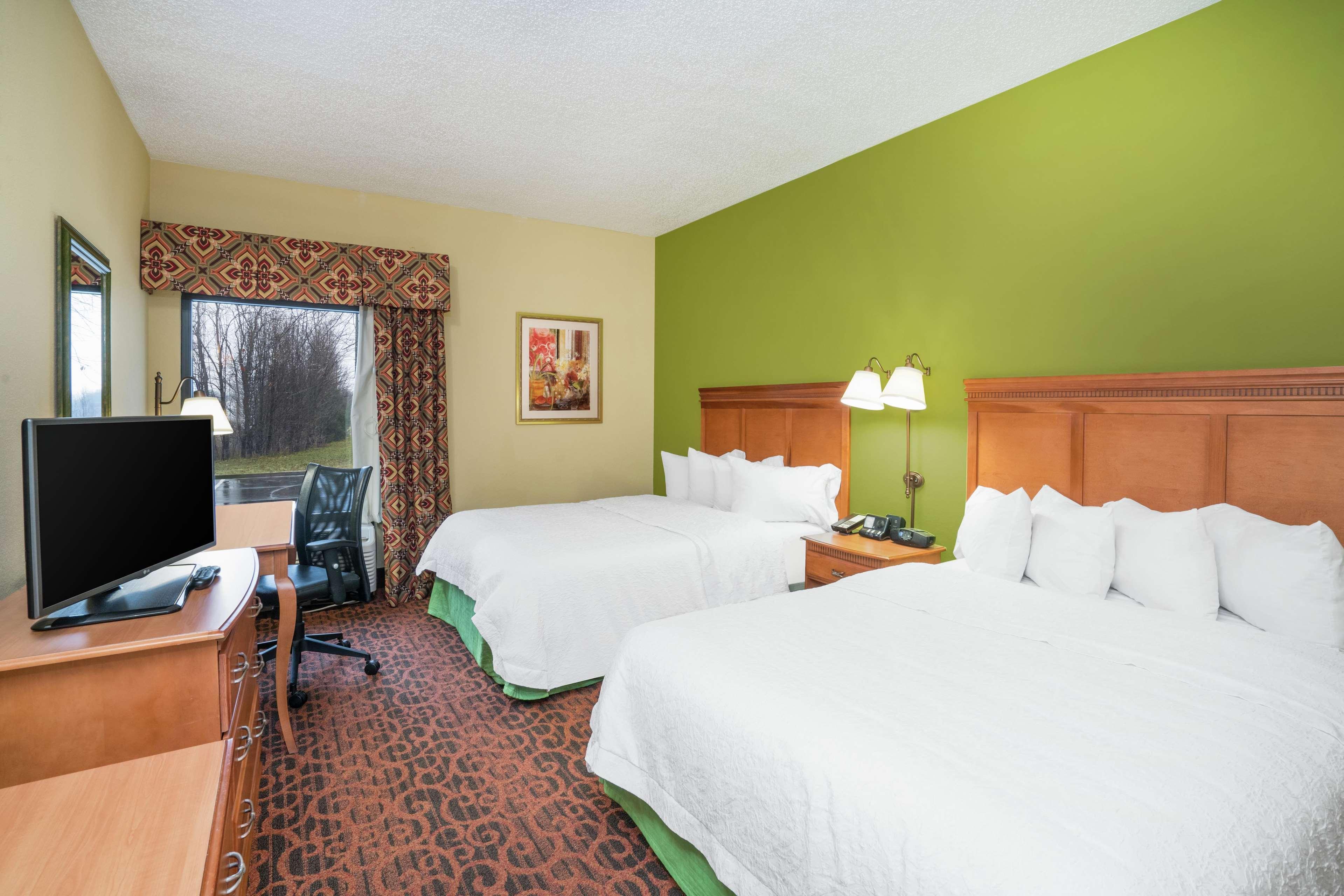 Hampton Inn Bardstown Exteriör bild