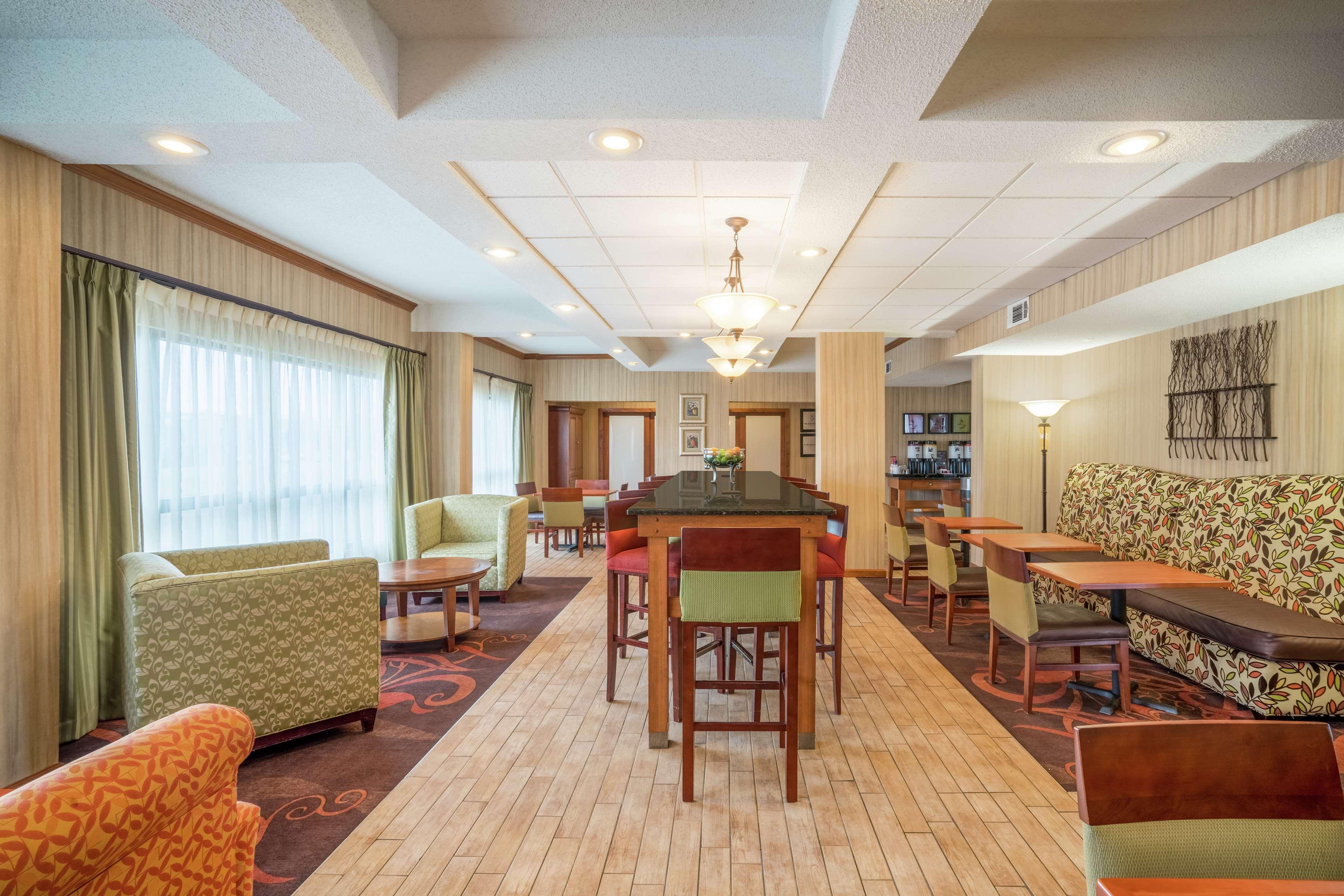 Hampton Inn Bardstown Exteriör bild
