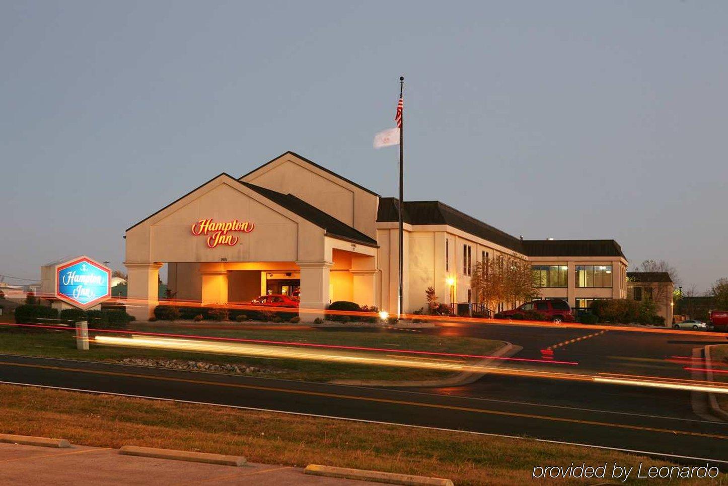 Hampton Inn Bardstown Exteriör bild