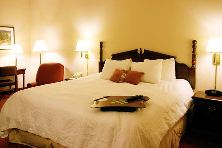 Hampton Inn Bardstown Exteriör bild